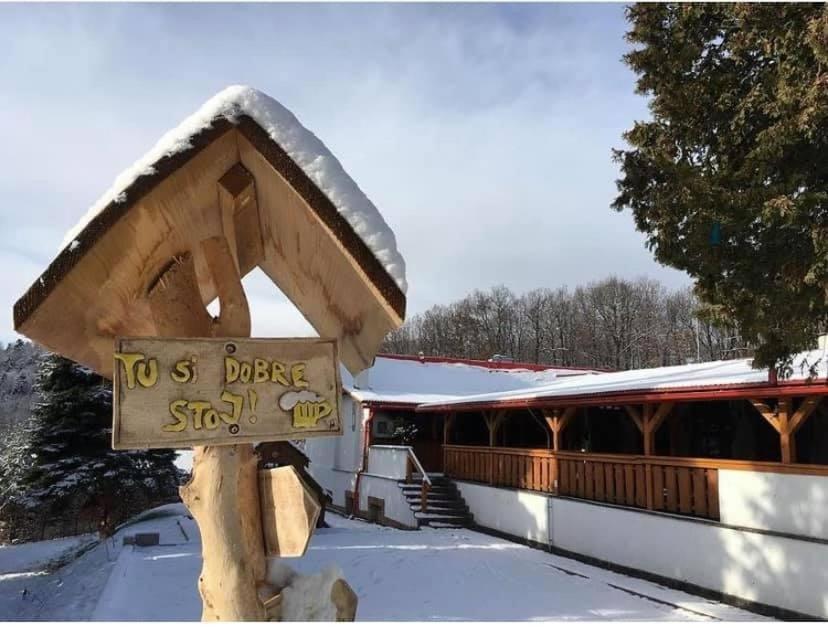 Penzion Turista Banská Štiavnica Dış mekan fotoğraf